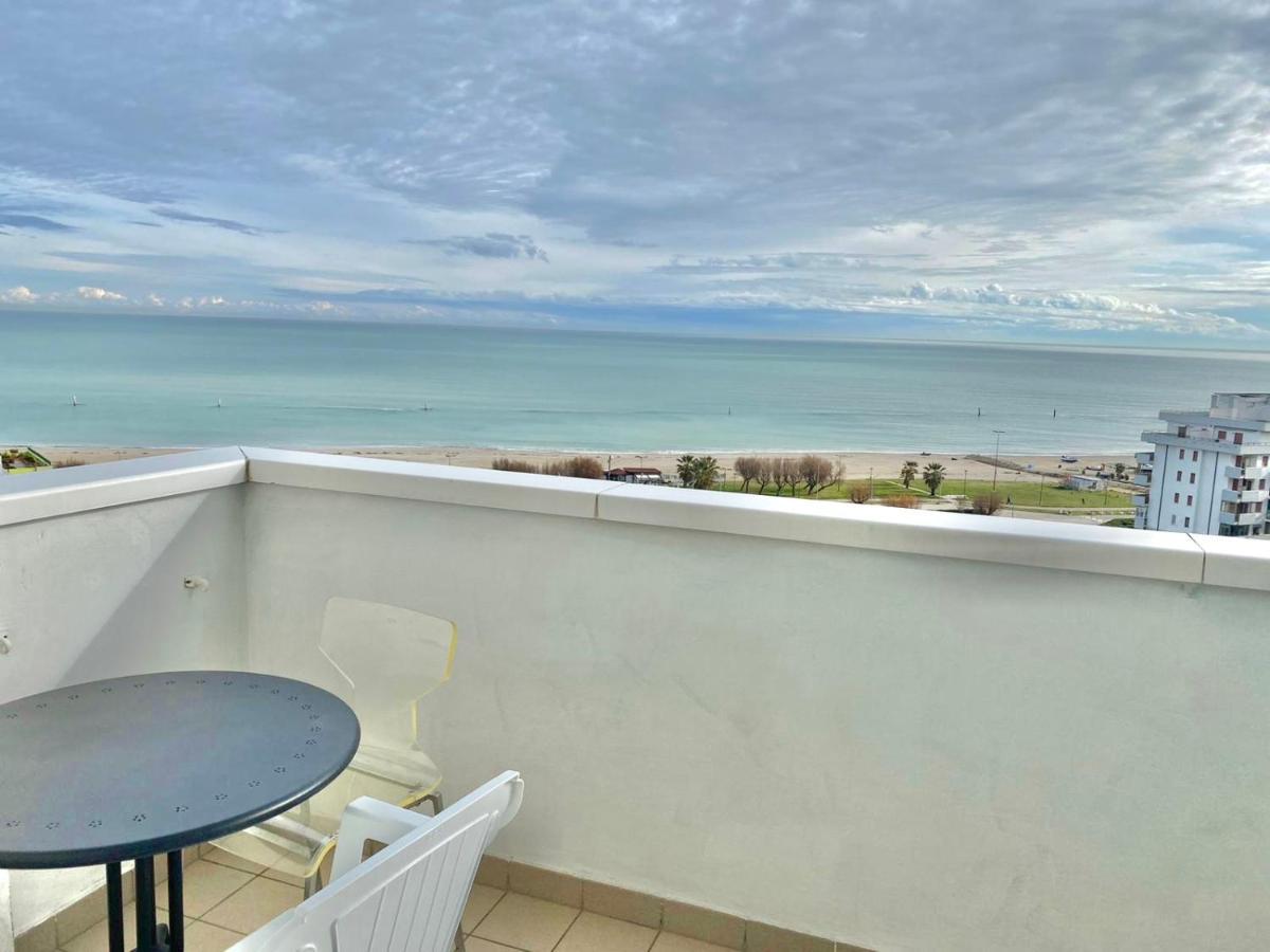 Punto Di Osservazione Lido di Fermo Exteriér fotografie
